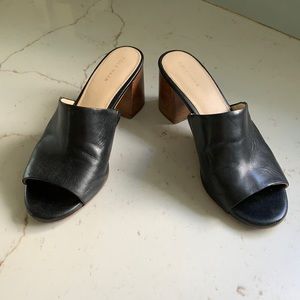 Cole Hana stacked heel pumps